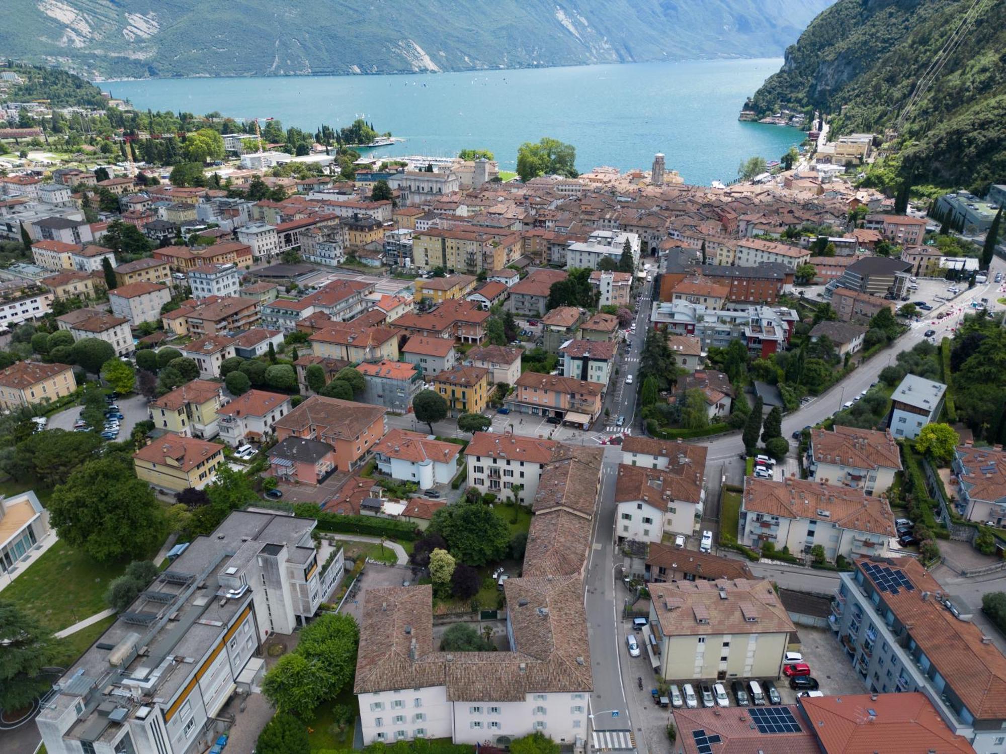 Appartamento Villatorretta24 Riva del Garda Kültér fotó